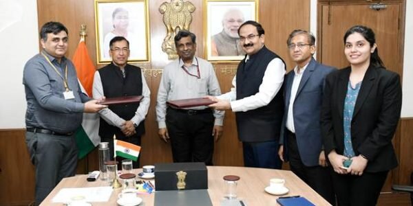 Ashok Leyland and Switch Mobility have become the first OEMs to offer discounts under the scheme for replacing old trucks and buses in Delhi-NCR.