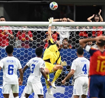 Cape Verde held Spain