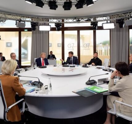 G7 leaders adopted several declarations focused on global stability, security cooperation, and efforts to combat international organized crime.