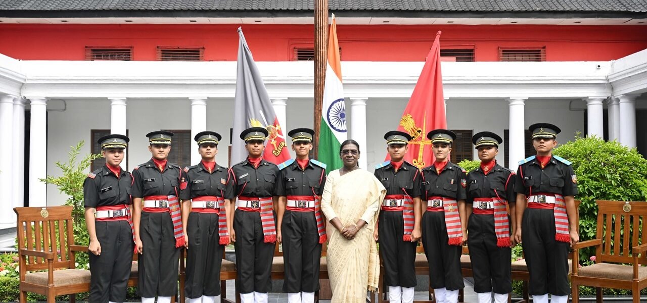 President reviewed the passing-out parade of the 158th Regular Course and the 141st Technical Graduate Course at the Indian Military Academy