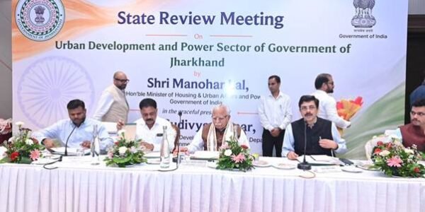 Union Minister Manohar Lal reviewed matters related to the power sector and urban development schemes of Jharkhand state in Ranchi today.