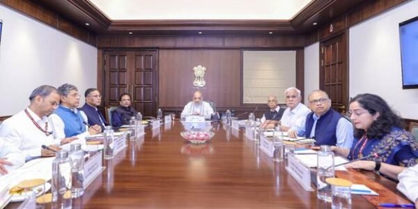 Appreciating the strategy formulated by the high-level committee, the Union Home Minister directed the Home Secretary to extend all possible assistance to the committee.