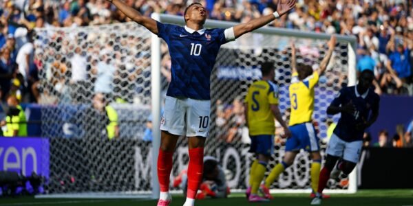 France secured a spot in the Round of 16 of the FIFA World Cup by defeating Sweden.