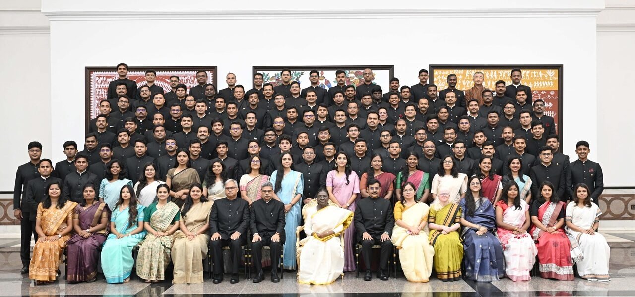 Indian Forest Service trainee officers met President Droupadi Murmu at the Rashtrapati Bhavan Cultural Centre today.