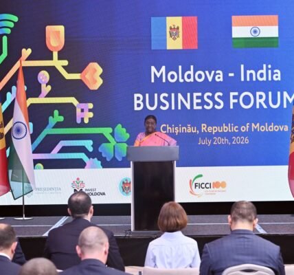 President Droupadi Murmu addressed the India-Moldova Business Forum.