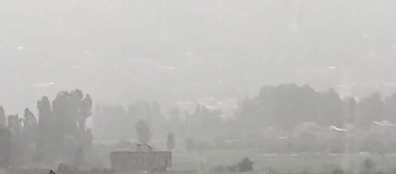 rains continue unabated in Himachal Pradesh