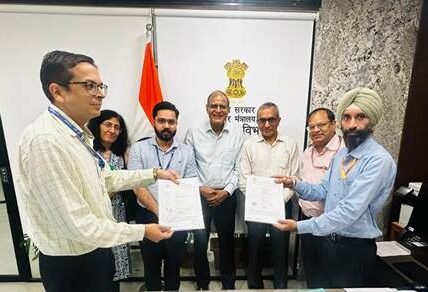 DoT and C-DOT signed an agreement to set up an ‘end-to-end optical network testbed’ for indigenous optical communication technology.