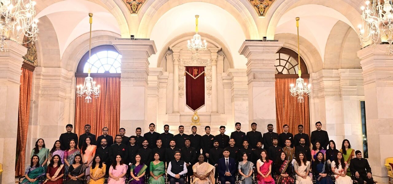 Indian Foreign Service trainee officers met the President.