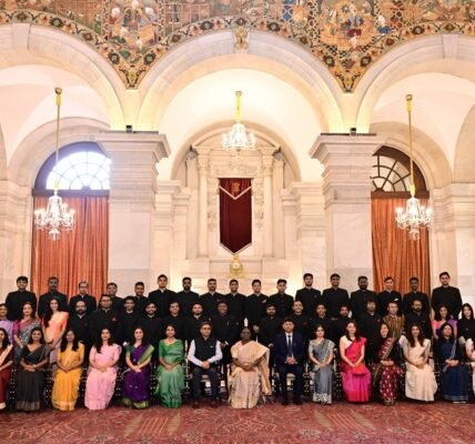 Indian Foreign Service trainee officers met the President.