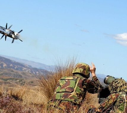 Javelin anti-tank missile system