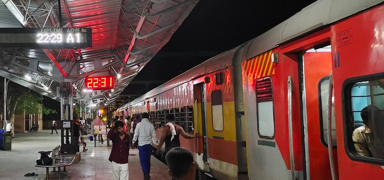 Ludhiana-Jakhal passenger train
