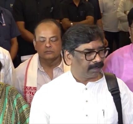 Major victory for protesting students in Jharkhand government decides to cancel the JSSC-CGL 2024 exam.