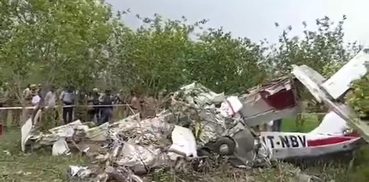 Tecnam P2006T twin-engine aircraft crashes near Ganga Barrage in Kanpur.