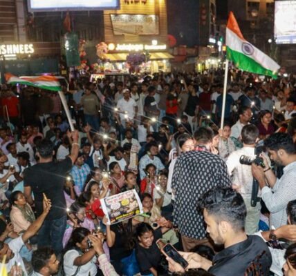 protesting against irregularities in the JPSC-JSSC