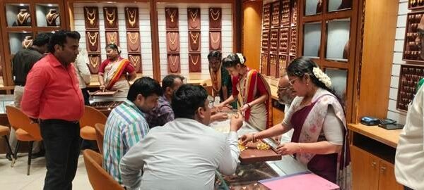 BIS seized 803.99 grams of non-hallmarked gold jewellery in Chennai.