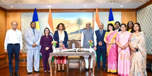 Lok Sabha Speaker held a bilateral meeting with the parliamentary delegation from Seychelles