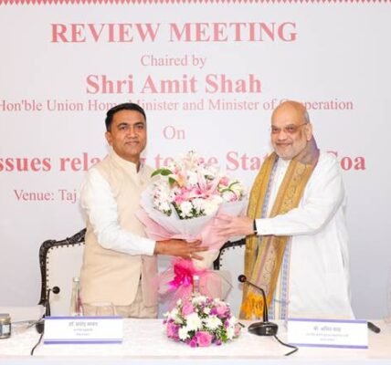 Union Home Minister Amit Shah chaired a review meeting on state-related issues with Chief Minister Dr. Pramod Sawant in Panaji, the capital of Goa, today.