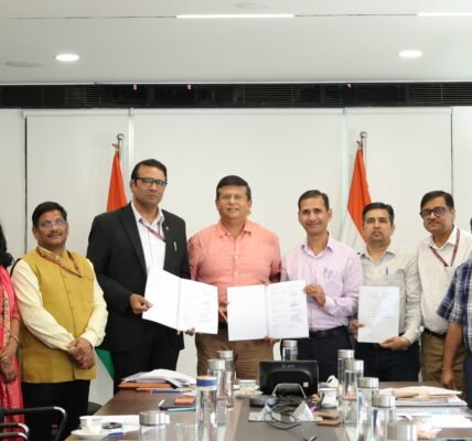 Financial assistance of ₹10,520 crore approved for rolling out the revised BharatNet programme in Maharashtra