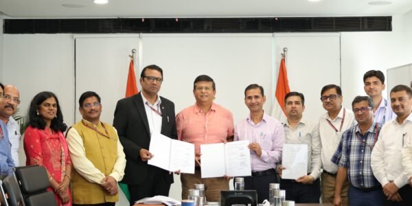 Financial assistance of ₹10,520 crore approved for rolling out the revised BharatNet programme in Maharashtra