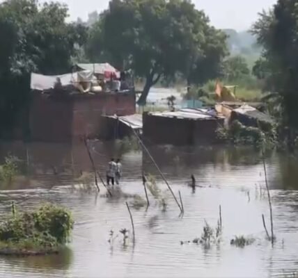 Lucknow district administration has intensified relief and rescue operations amidst the rising water level of the Gomti River in Uttar Pradesh
