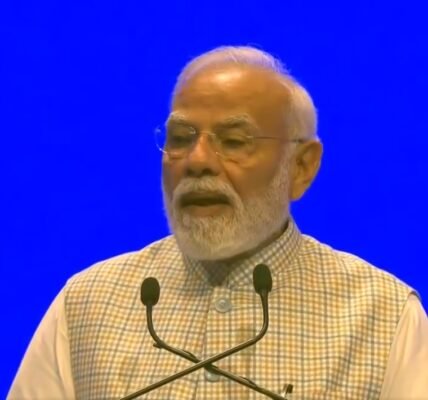 PM Modi inaugurated the 10th edition of the India Mobile Congress at Yashobhoomi in New Delhi today.