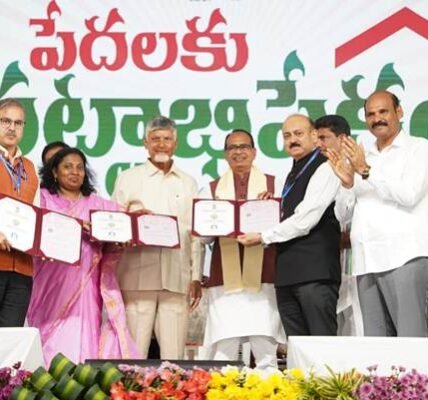 Union Minister Shivraj Singh Chouhan presented a major gift of 3 lakh permanent houses to Andhra Pradesh, at a cost of ₹3,600 crore.