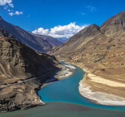 geographical features in Ladakh